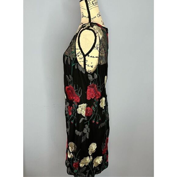 BRAND NEW - Vince Camuto Women’s Floral Mesh Embroidered Lined Dress Black Multi - Picture 6 of 11